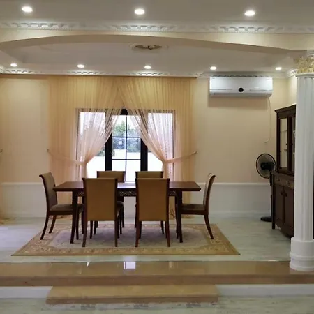 Villa White Pavilion